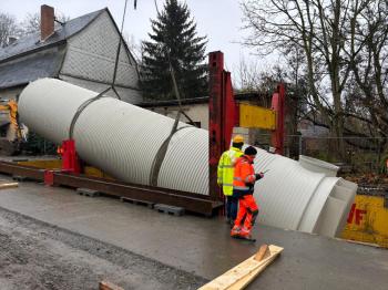 Herstellung eines unterirdischen Löschwasserbehälters (100 m3) in Schleiz/Oschitz